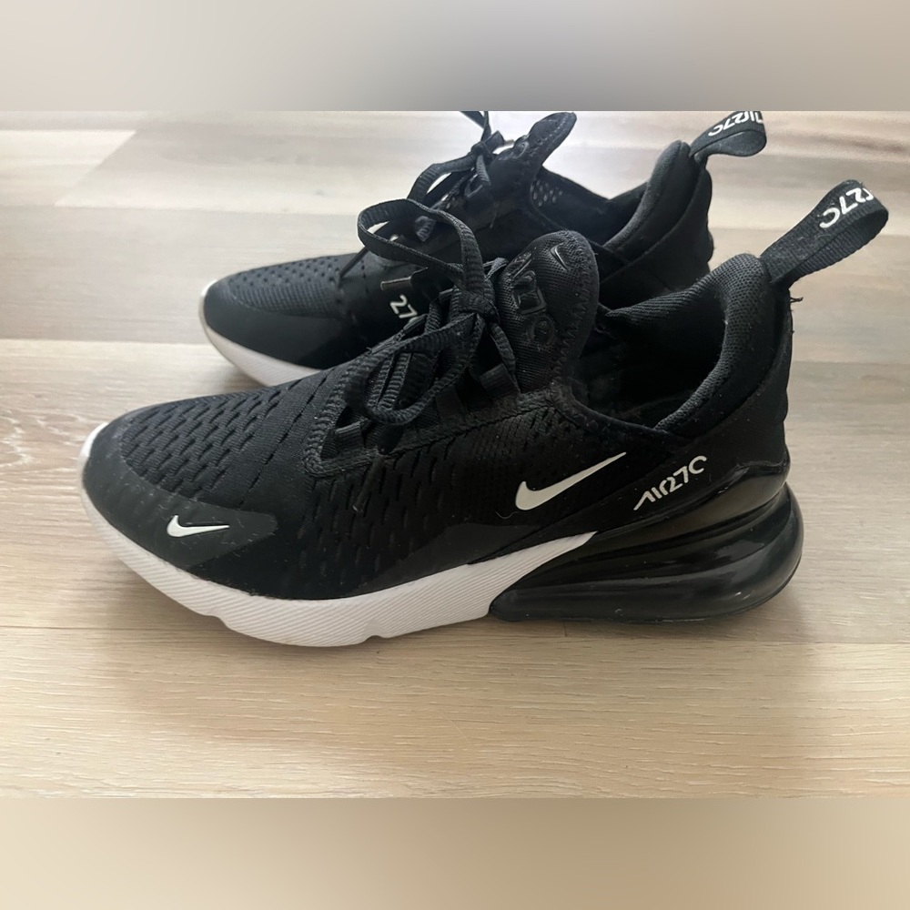 Nike air max 270, size 4.5 boy, size 6 women